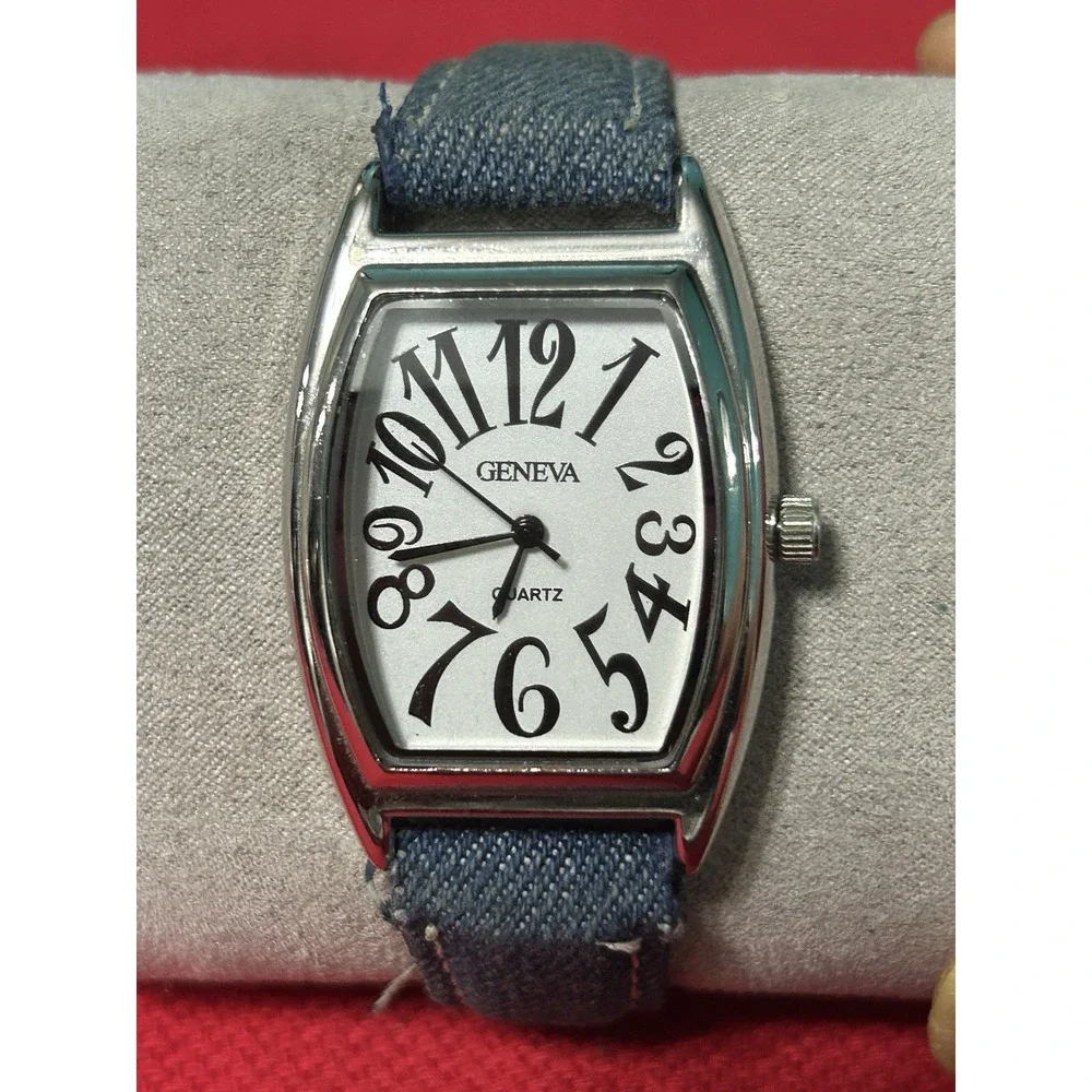 Geneva Blue Denim Women's 32mm Fashion Watch New Battery